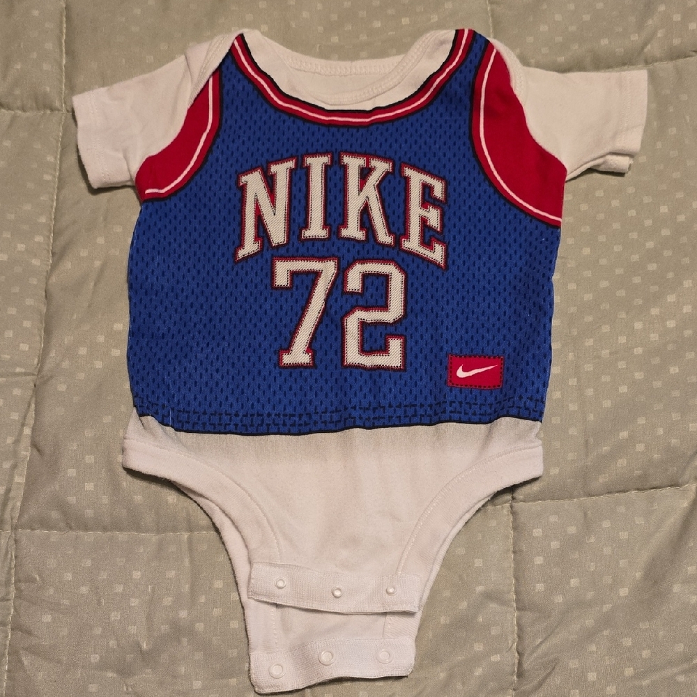 Nike White and Red Baby Bodysuit